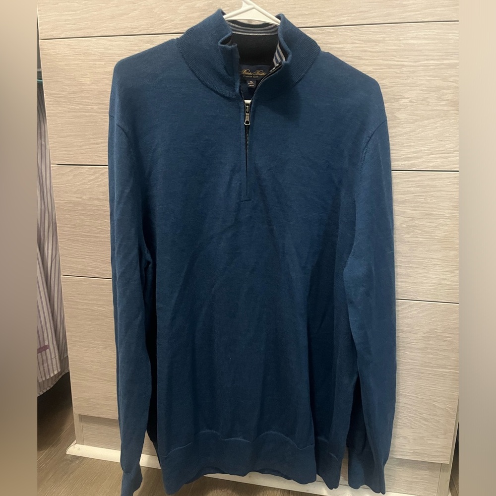 Men’s Brooks Brother’s Quarter Zip - size XL